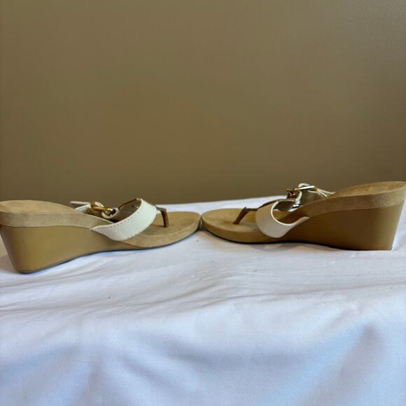 Nine West Levehim Silver Sandals Thong Woman Size 7 - Picture 5 of 7